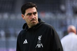 争议判罚引热议：伊萨克与伊普斯维奇激战，利物浦胜利成谜