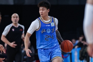 争议判罚引热议，赵睿与福建大战再掀波澜
